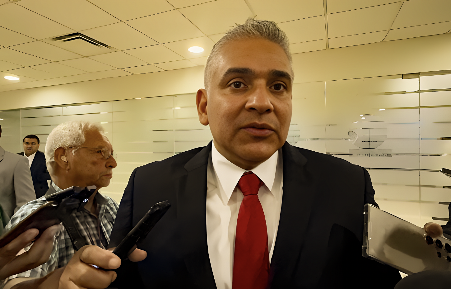 «EXPEDIENTES VAN a MORIR de VIEJOS ?»: «FUNCIONARIO de AMERICO admite CASOS por CORRUPCION VAN DIRECTO a la TUMBA JURIDICA por PRESCRIPCION»…dejarón pudrir los casos nomas no haciéndoles caso.