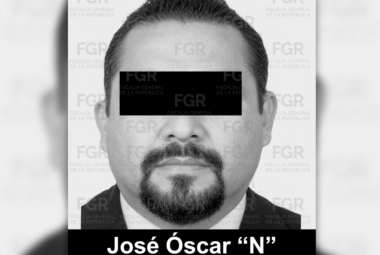 «VENDÍA CARPETAZOS: SENTENCIAN EX-JEFAZO de la FGR a 27.5 AÑOS de CÁRCEL por ser CRIMINALMENTE CREATIVO»… la FGR lo negaba y terminó aceptando.
